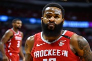 NBA直播精彩回顾与分析：经典瞬间、关键对决及未来展望
